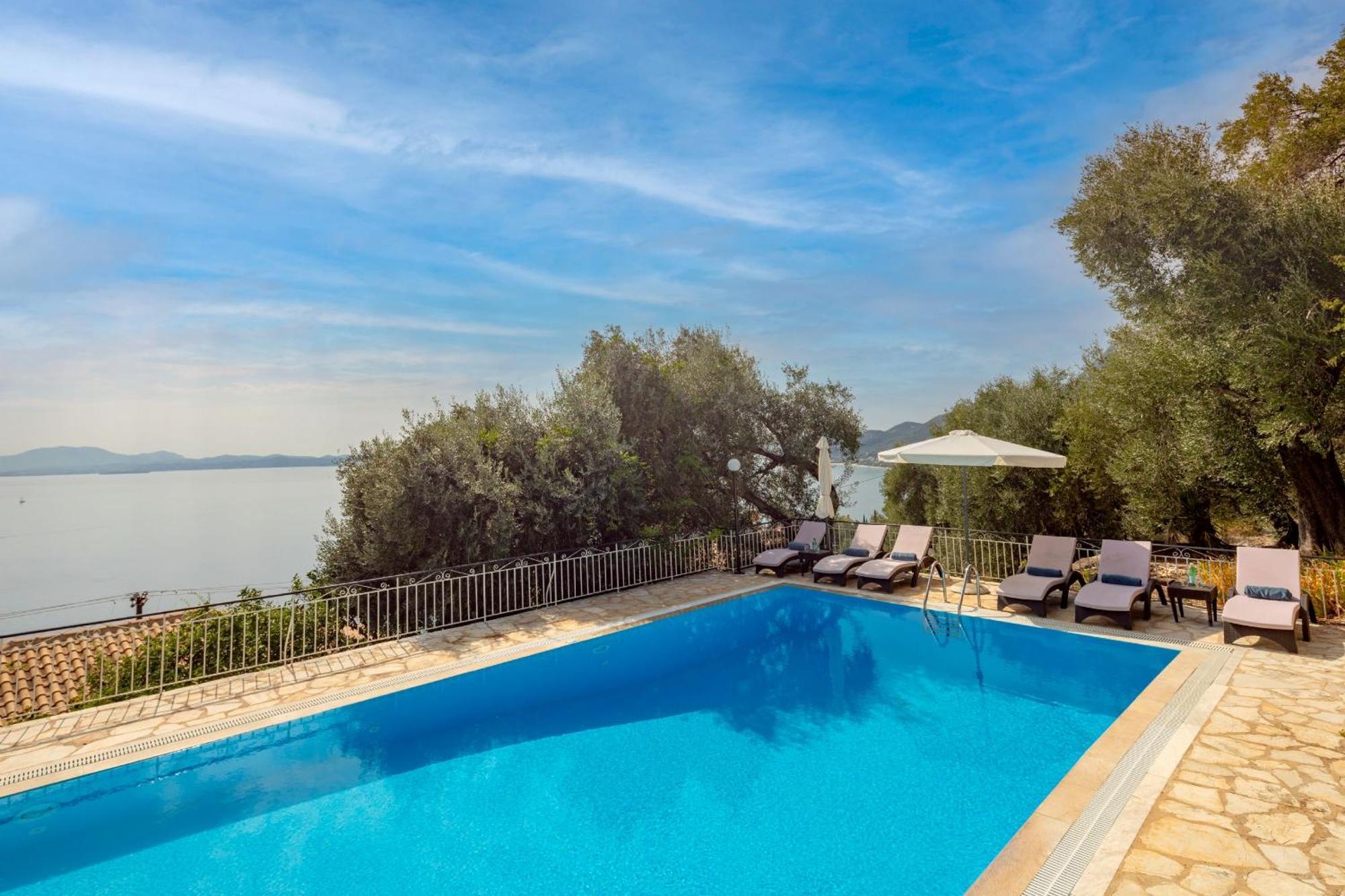 Villa Nafsika Nisaki  Buitenkant foto